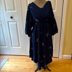 Time and Tru Navy Flowered Bishop Sleeve V-Neck elastic waist maxi  dress